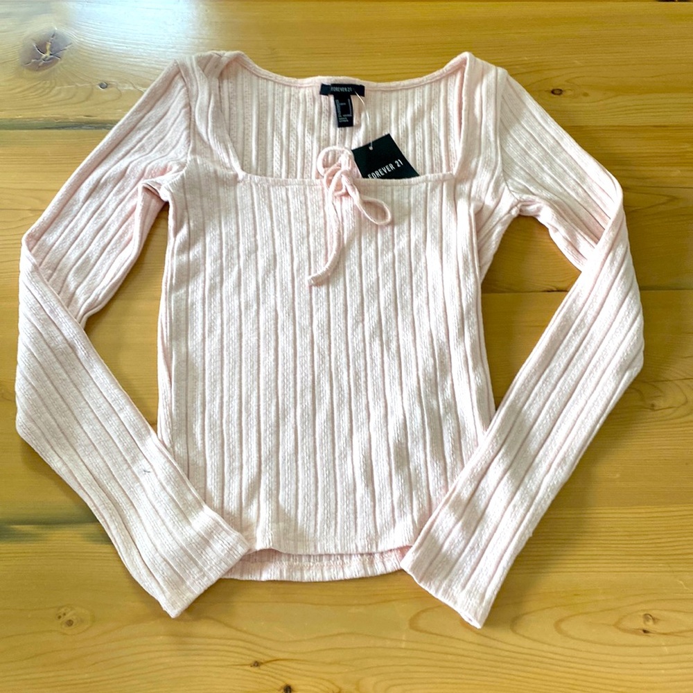 Knit pink top